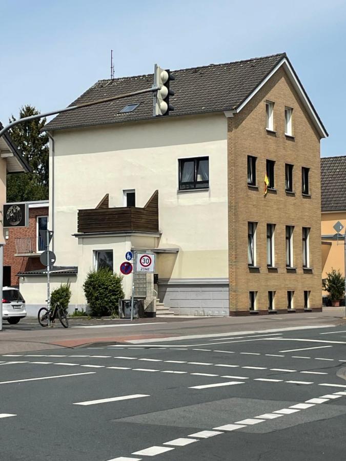 Schoenes Einfaches Zentrales Zimmer In Oldenburg Apartman Kültér fotó